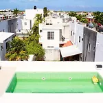 Habitacion Privada, Jacuzzi Rooftop, Ac, Gran Wifi
